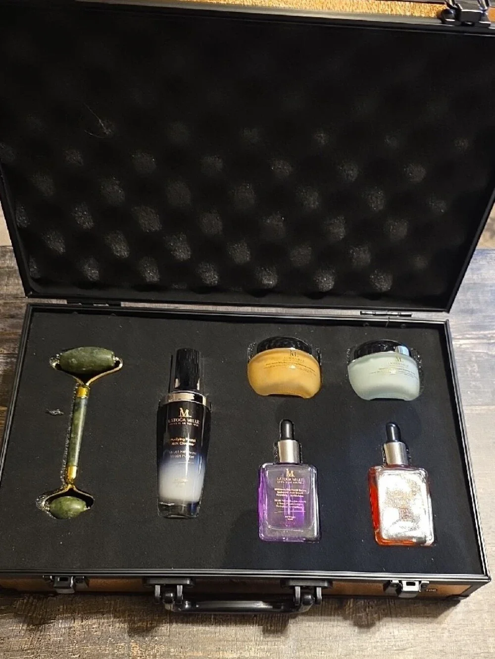 Hyaluronic Acid Collection - Gold